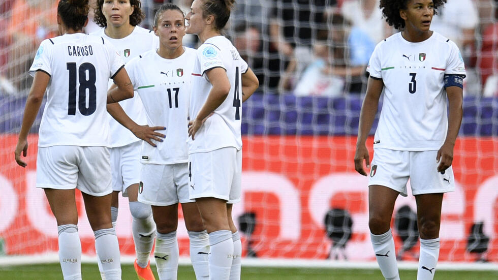 Long-time captain Sara Gama (R) has been cast aside by by Italy coach Milena Bertolini